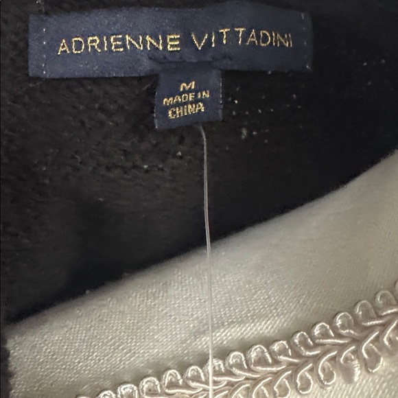 Adrienne Vittadini Eyelash w/Pearl Button Puff Shoulder Elegant Cardigan NWT Med - Picture 8 of 10